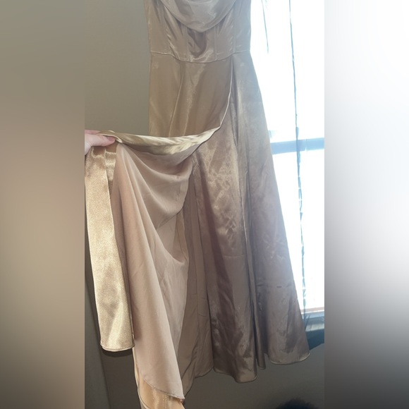 CHARMEUSE COWL OFF-THE-SHOULDER DRESS - Picture 4 of 10